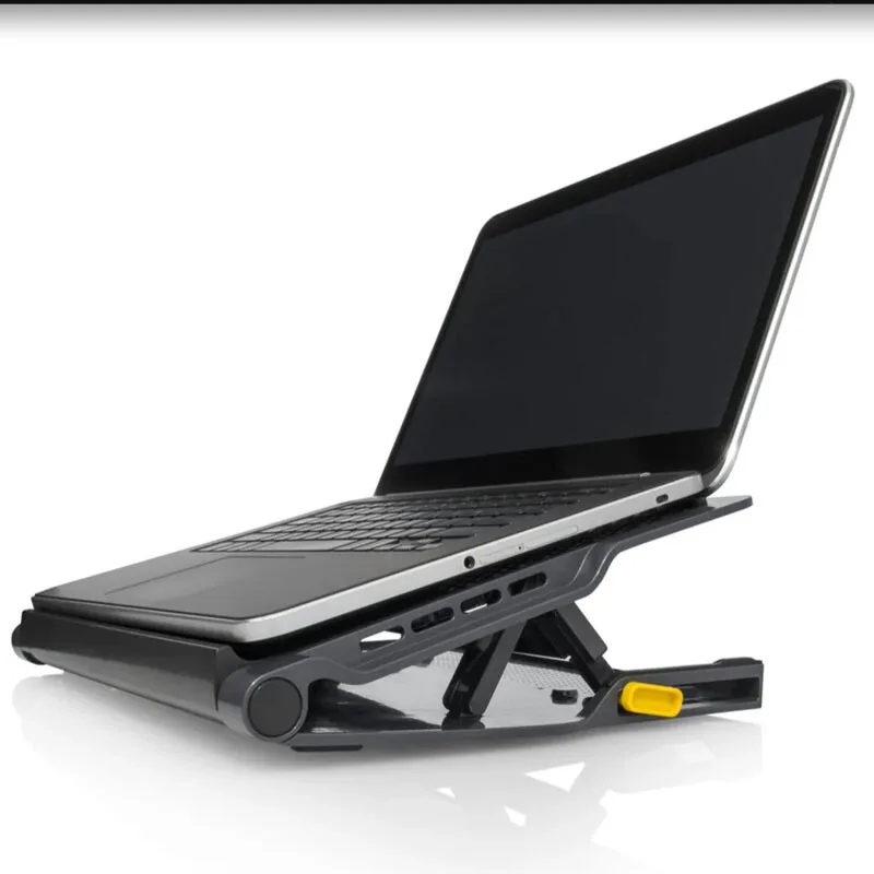 Base Notebook Targus Chill Mat con 4 puertos USB 2.0