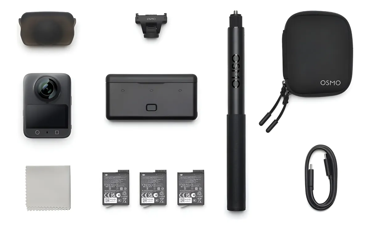 DJI Osmo 360 Adventure Combo