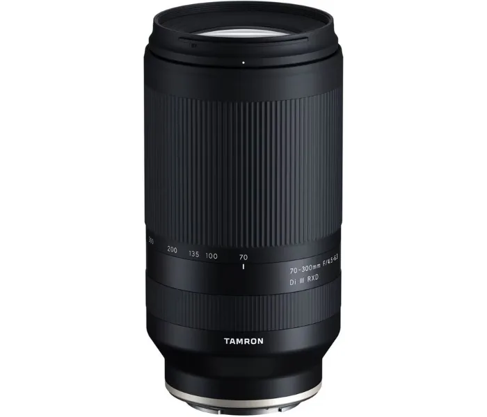 Lente Tamron 70-300mm f/4.5-6.3 DI III RXD Sony