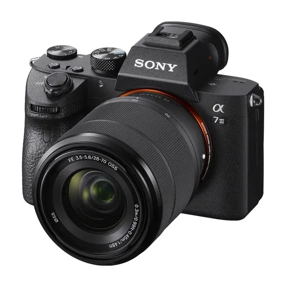 Sony Alpha A7 III Kit 28-70mm